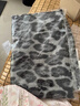 斐卡薇豹紋圍巾女冬季高顏值氛圍感防寒保暖圍脖2025秋冬新款百搭披肩 灰色 曬單實(shí)拍圖
