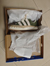 adidas「鯊魚(yú)面包鞋」ADIMATIC經(jīng)典運動(dòng)板鞋男女阿迪達斯三葉草   綠色/乳白色/紙板黃   43 曬單實(shí)拍圖