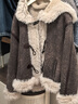 付智恩 摩登周末 落肩連帽拼托卡卷毛邊美利奴皮毛一體皮草外套冬皮草女 霧棕色 M 曬單實(shí)拍圖