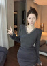 Sweetly·SunV領(lǐng)蕾絲連衣裙女秋冬新款辣妹氣質(zhì)包臀連衣裙裙顯瘦打底內搭裙子 灰色 S 建議80-90斤 曬單實(shí)拍圖