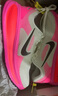 耐克NIKE男子跑步鞋減震 VOMERO 18運動(dòng)鞋 IB7315-100粉色42 曬單實(shí)拍圖