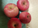 鮮級佳山東現摘紅富士蘋(píng)果 當季時(shí)令鮮果整箱現發(fā)-水果 單果160g+  3-5個(gè) 曬單實(shí)拍圖