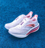 安踏馬力2丨氮科技全掌碳板跑步鞋子男專(zhuān)業(yè)馬拉松訓練鞋緩震運動(dòng)鞋 雪花白/熒光蓮粉/葡萄紫252-1 43 （男9.5） 曬單實(shí)拍圖