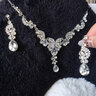 鹿珊伍【2件套】項鏈耳環(huán)套裝女超閃水鉆宮廷輕奢小眾鎖骨鏈脖子配飾 水滴流蘇2件套【項鏈+耳釘】 曬單實(shí)拍圖
