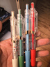 得力（deli）國風(fēng)按動(dòng)中性筆 速干順滑ST頭學(xué)生中性筆刷題筆 國風(fēng)高顏值中性筆 黑色4支/盒SA330 曬單實(shí)拍圖