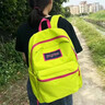 JANSPORT杰斯伯學(xué)院風(fēng)雙肩書(shū)包輕便男女旅行包簡(jiǎn)約背包電腦包時(shí)尚純色正品 熒光綠 曬單實(shí)拍圖