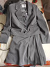 MOVK灰色西裝套裝女正裝大學(xué)生面試通勤職業(yè)小個(gè)子休閑西服外套 灰色(西裝+百褶裙) 送腰帶 S  (91-105斤) 曬單實(shí)拍圖