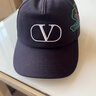 華倫天奴（Valentino）男士棉質(zhì)帽子棒球帽鴨舌帽禮物男 XY2HDA10 VVH NB4 黑色VLogo Signature刺繡 58 曬單實(shí)拍圖