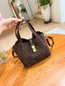caibukaier包包女包秋冬新款水桶包斜挎單肩手提包實(shí)用生日禮物送女友送老婆 【咖啡色】高級感送女朋友高檔 曬單實(shí)拍圖