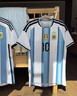 千格鹿26美加墨世界杯梅西球衣阿根廷足球服套裝勞塔羅主客場(chǎng)比賽訓練服 26世界杯阿根廷冠軍章版主-10號梅西 S碼(165-170CM 100-120斤) 曬單實(shí)拍圖