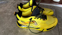 李寧【馬年限定】貼地飛行3pro男女同款輕量高回彈羽毛球專(zhuān)業(yè)比賽鞋 熒光膠黃-2 42 曬單實(shí)拍圖