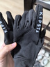 迪卡儂運動(dòng)手套秋抓絨保暖防風(fēng)足球訓練中性?xún)和痔?2110472 曬單實(shí)拍圖