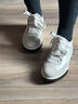 愛(ài)步（ECCO）新款復古德訓鞋厚底板鞋女 街頭球鞋272833 灰白色/白色38 曬單實(shí)拍圖