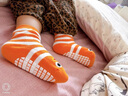 花園鰻魚(yú)襪寶寶嬰兒防滑地板襪搞怪小丑魚(yú)條紋襪子一家三口親子襪 橙色花園鰻【成人款2雙+寶寶款1雙】一家三口 均碼 曬單實(shí)拍圖