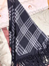 爾山集復古經(jīng)典黑色格紋披肩女外搭2025新款秋冬高級感圍巾斗篷披風(fēng) 披肩【黑白格紋】 曬單實(shí)拍圖