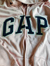 GAP男女裝字母logo拉鏈連帽法式毛圈衛衣外套611720 粉色 L (175/96A) 亞洲尺碼 曬單實(shí)拍圖
