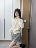 香影小香風(fēng)白色圓領(lǐng)針織開(kāi)衫女短款2026春季新款新年穿搭珍珠毛衣 鷺白 L 165/88A/110-125斤 曬單實(shí)拍圖