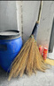 戶(hù)外掃把硬毛手工大竹家用庭院笤帚車(chē)間專(zhuān)用鐵掃帚院子大掃帚 草掃帚1把【加厚加密經(jīng)久耐用】 曬單實(shí)拍圖
