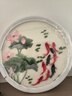 新中式玄關(guān)裝飾畫(huà)高端刺繡圓形掛畫(huà)手工實(shí)木框蘇繡成品壁畫(huà)山水畫(huà) 九魚(yú)聚和圖 直徑60cm 曬單實(shí)拍圖