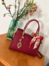 viney品牌牛皮斜挎包包女包紅色新娘婚包生日新年禮物送女友老婆 【酒紅色】高檔實(shí)用媽媽包中年 大容量通勤時(shí)尚輕奢單肩手提包 曬單實(shí)拍圖