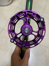 Beate Lesch谷麥輪防炸線(xiàn)2023年新款魚(yú)線(xiàn)輪全包圍桿輪金屬風(fēng)火輪配件手 紅色 紫色 KW-2099 包圍式 曬單實(shí)拍圖