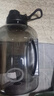堡冠噸杯噸桶水杯超大容量食品級運動(dòng)水壺男士耐高溫茶水分離杯子 【食品級PC】噸噸桶1700ml 曬單實(shí)拍圖
