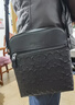 蔻馳（COACH）【奢禮傳情】男包 老花飛行包時(shí)尚百搭實(shí)用單肩斜挎包 送男友禮物 黑色浮雕印花4009QBBK 曬單實(shí)拍圖