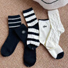 耐爾襪子女中筒襪秋冬小香風(fēng)黑白條紋百搭長(cháng)襪潮女款學(xué)院風(fēng)設計感 山茶花刺繡甜美組合女襪五雙裝 女均碼35-39 曬單實(shí)拍圖