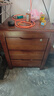 實(shí)木床頭柜簡(jiǎn)約現代中式三抽屜高款床頭柜收納儲物帶鎖床邊整張柜 胡桃色【B款】 【帶鎖】50*41*60cm 曬單實(shí)拍圖