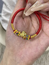 中國黃金（CHINA GOLD）馬上有錢(qián)黃金手鏈寶寶款足金本命年紅繩嬰兒百日滿(mǎn)月周歲見(jiàn)面禮物 足金錢(qián)幣飛馬童趣金線(xiàn)紅繩 曬單實(shí)拍圖