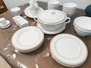 藝汐景德鎮輕奢骨瓷簡(jiǎn)約高檔碗盤(pán)餐具整套碗筷碟套裝家用喬遷結婚禮物 微波爐適用丨皮箱裝丨10人食丨 60件套 曬單實(shí)拍圖