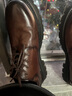 駱駝牌 休閑通勤皮鞋牛皮褶皺復古正裝男士婚鞋 P14A201635 棕色 43 曬單實(shí)拍圖