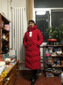 波司登25年冬季羽絨服90絨女士寬松超長(cháng)款加厚連帽新年紅外套 曬單實(shí)拍圖