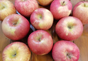 京鮮生 新疆阿克蘇蘋(píng)果 凈重9斤裝 果徑85-90mm 新鮮水果 曬單實(shí)拍圖