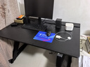 京東京造泰坦A3電競桌臺式電腦桌子實(shí)木ENF級家用書(shū)桌辦公桌碳纖維紋1.2m 曬單實(shí)拍圖