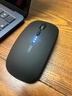 英菲克（INPHIC）M1無(wú)線(xiàn)鼠標可充電辦公藍牙三模電量顯示靜音便攜適用于惠普華碩蘋(píng)果IPAD筆記本電腦無(wú)限輕音 【無(wú)線(xiàn)-2.4G充電版-輕音按鍵】太空銀 曬單實(shí)拍圖