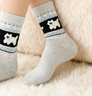 JKN羊毛襪子女冬中筒襪【發(fā)熱保暖】卡通可愛(ài)長(cháng)襪百搭日系加厚棉襪絨 曬單實(shí)拍圖