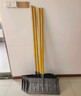 鑄固除雪鏟推雪鏟推雪板錳鋼鏟雪鏟大號除冰除雪工具 黑色除冰破冰鏟+1.2米實(shí)木桿 曬單實(shí)拍圖