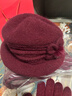 恒源祥中老年人帽子女款冬季老人加絨防寒保暖兔毛帽冬天媽媽毛線(xiàn)帽 酒紅色-六葉花 帽子+圍巾+手套 曬單實(shí)拍圖