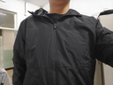 鴻星爾克外套男秋冬季新款男士運動(dòng)加絨保暖休閑男裝衣服軟殼夾克風(fēng)衣 【1089】正黑-網(wǎng)面內里 XL (175cm/140斤) 曬單實(shí)拍圖
