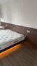 源氏木語(yǔ)實(shí)木床黑胡桃木臥室無(wú)床頭榻榻米小戶(hù)型懸浮雙人床1.8*2m(不含墊) 曬單實(shí)拍圖