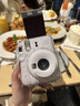 富士（FUJIFILM）立拍立得mini12一次成像拍立得相機  送禮好物 茉莉白【水晶殼套餐】 套餐二【標配+白邊相紙20張】 曬單實(shí)拍圖