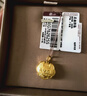 六福珠寶新年禮物 黃金吊墜長(cháng)命百歲鎖足金周歲禮不含項鏈 計價(jià) 約1.90克 曬單實(shí)拍圖