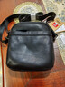 ANDSEEYOU品牌 斜跨包男 新款真皮單肩包 復古頭層牛皮出行包 時(shí)尚男青年軟皮背包 通勤小方包 黑色 曬單實(shí)拍圖