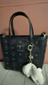 MCM TONI 迷你手提購物袋菜籃子斜挎托特包通勤女包手提包 黑色 曬單實(shí)拍圖