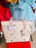 COW&KITTYKT貓女包2026年新款學(xué)生斜挎包女神節托特包女生生日禮物新年禮物 彩色【掛件禮盒禮袋】 長(cháng)30cm寬11.5cm高25.5cm 曬單實(shí)拍圖