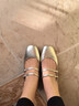 森達瑪麗珍鞋女款夏包頭粗跟休閑涼鞋ZBB82BH4 金色 37 曬單實(shí)拍圖