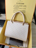 MISS KEITH香港代購真皮女包2025年新款輕奢送禮斜挎單肩包高級感手提托特包 米白色【配香港it禮盒禮袋】 曬單實(shí)拍圖