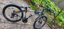 金武端自行車(chē)成人山地車(chē)公路賽車(chē)單車(chē)騎行變速超輕越野中學(xué)生初中青少年 頂配版-輻條輪-黑白色 26寸21速 曬單實(shí)拍圖