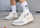 Jordan女休閑鞋AJ1 JORDAN 1“Soft Pear”運動(dòng)鞋IH7323-100白/藍灰38.5 曬單實(shí)拍圖